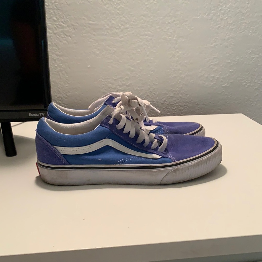 Blue women’s vans shoes